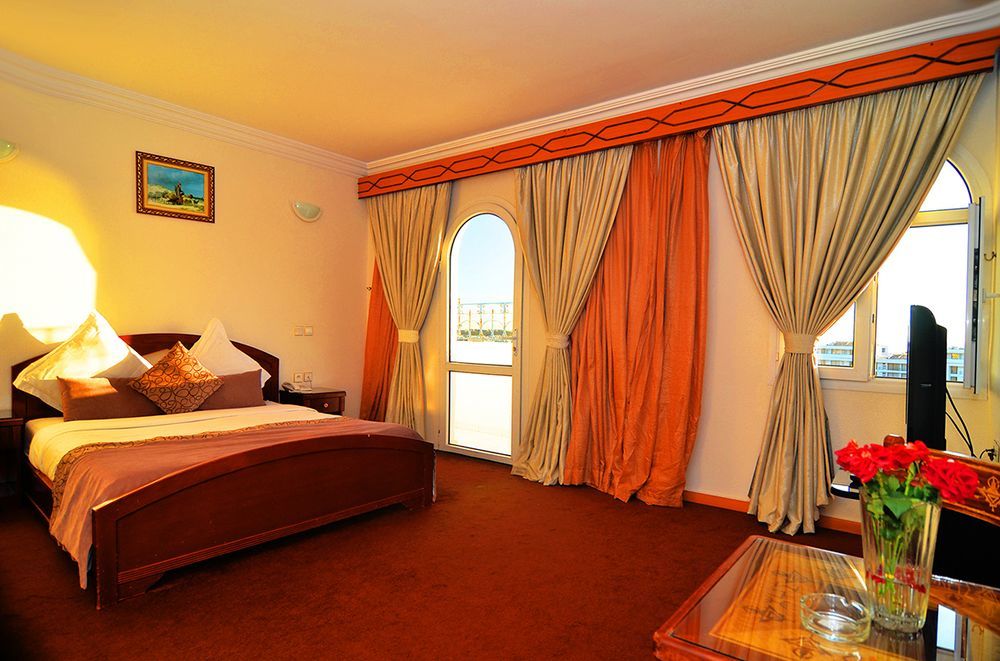 Omega Hotel Agadir Buitenkant foto